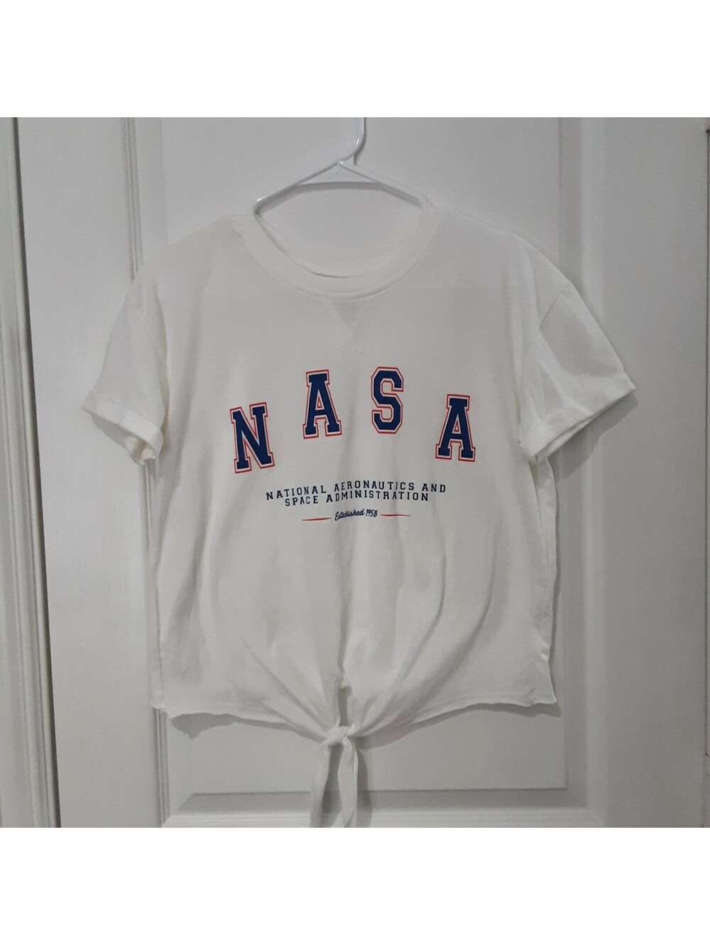 BUZZ ALDRIN - NASA - Graphics Women's Jrs - Small White - T-shirt w/ tie front